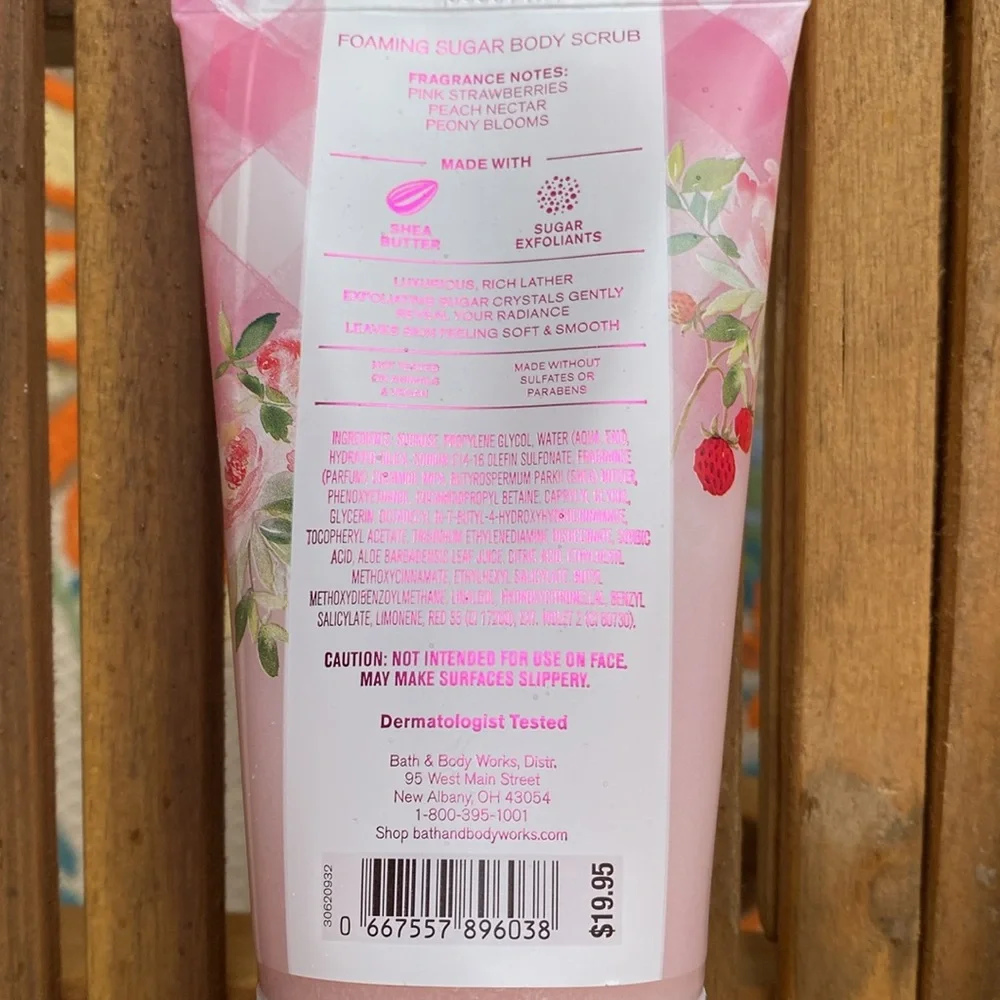 Bath & Body Works Gingham Gorgeous Body Scrub & Whipped Body Butter